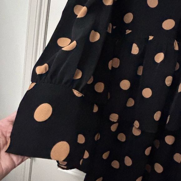 En Saison Black and Tan Polka Dot Long Sleeve Dress - Picture 10 of 14